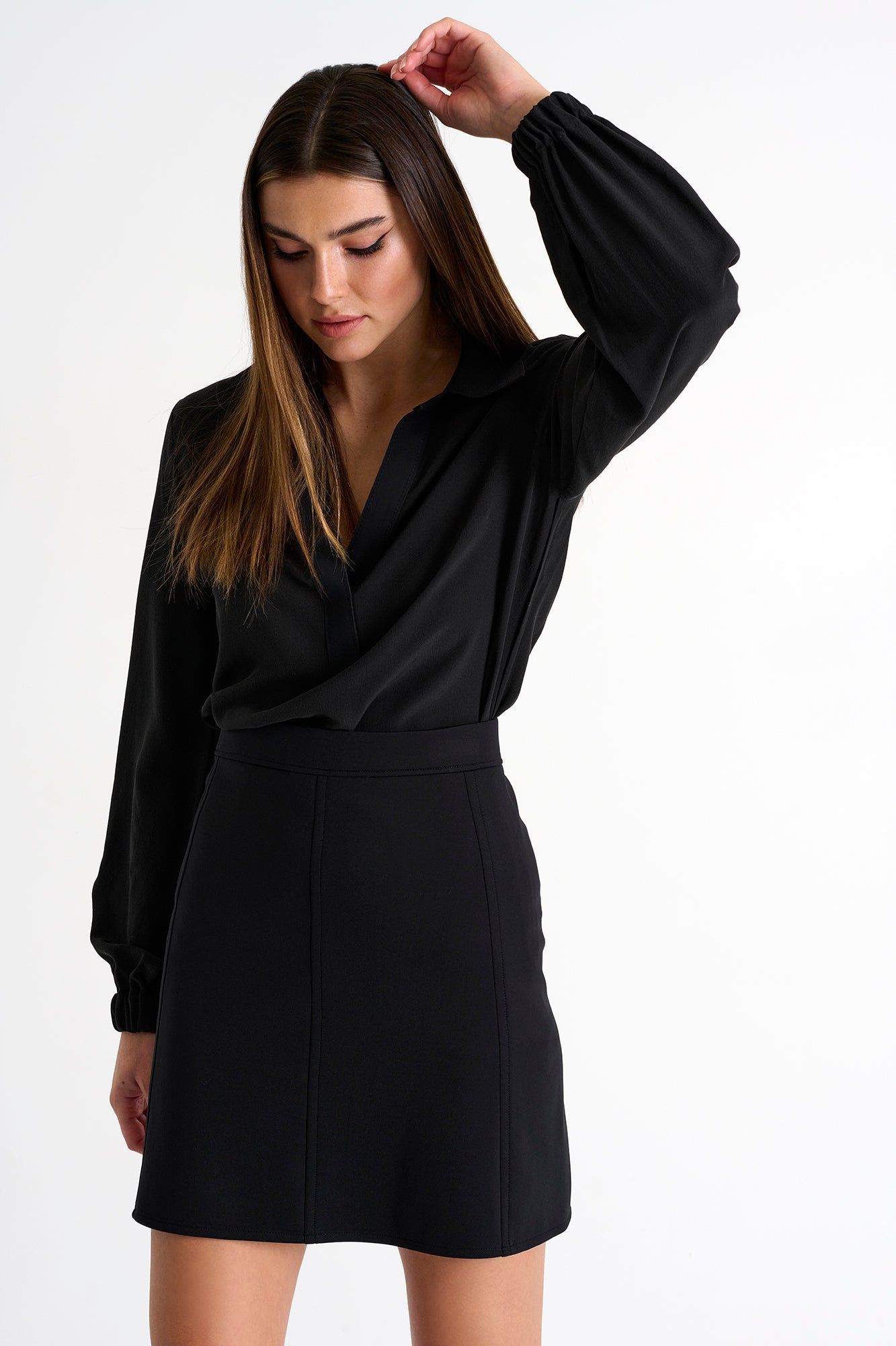 52267-45-800 - Skirt 02 / 800 Caviar / 75% POLYAMIDE, 25% ELASTANE