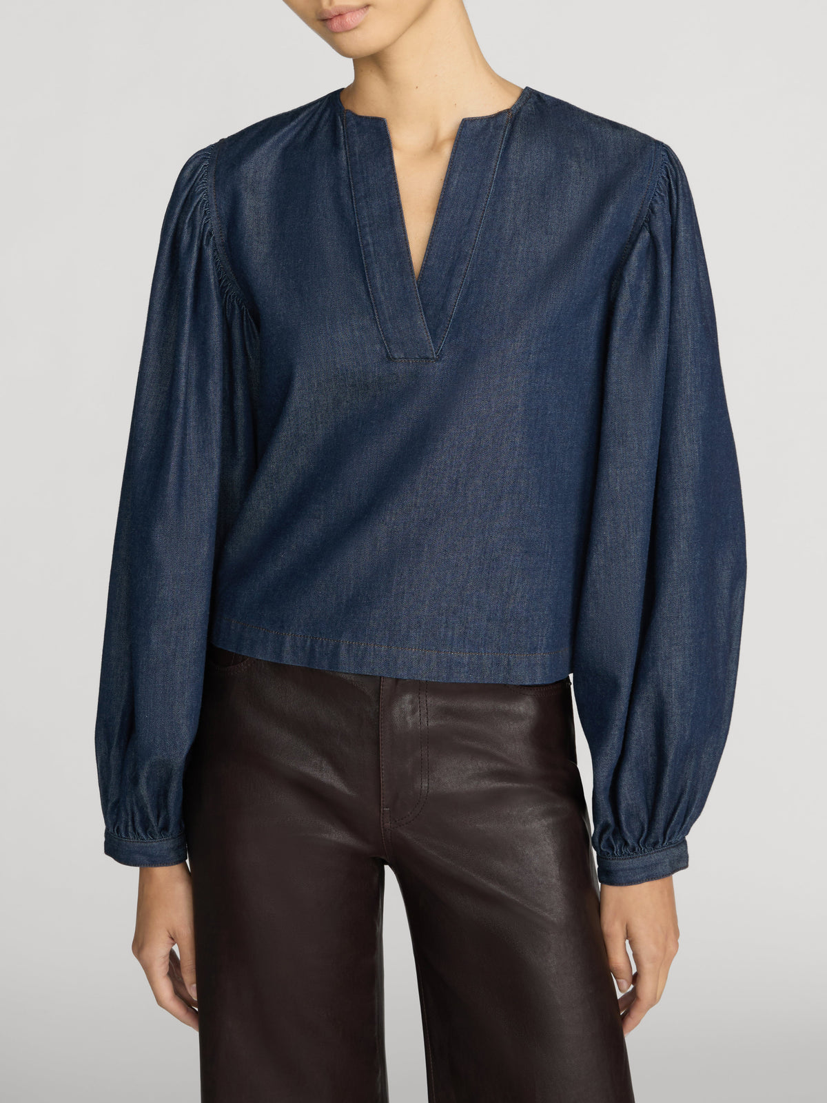 The Off Duty L/S Popover Rinse