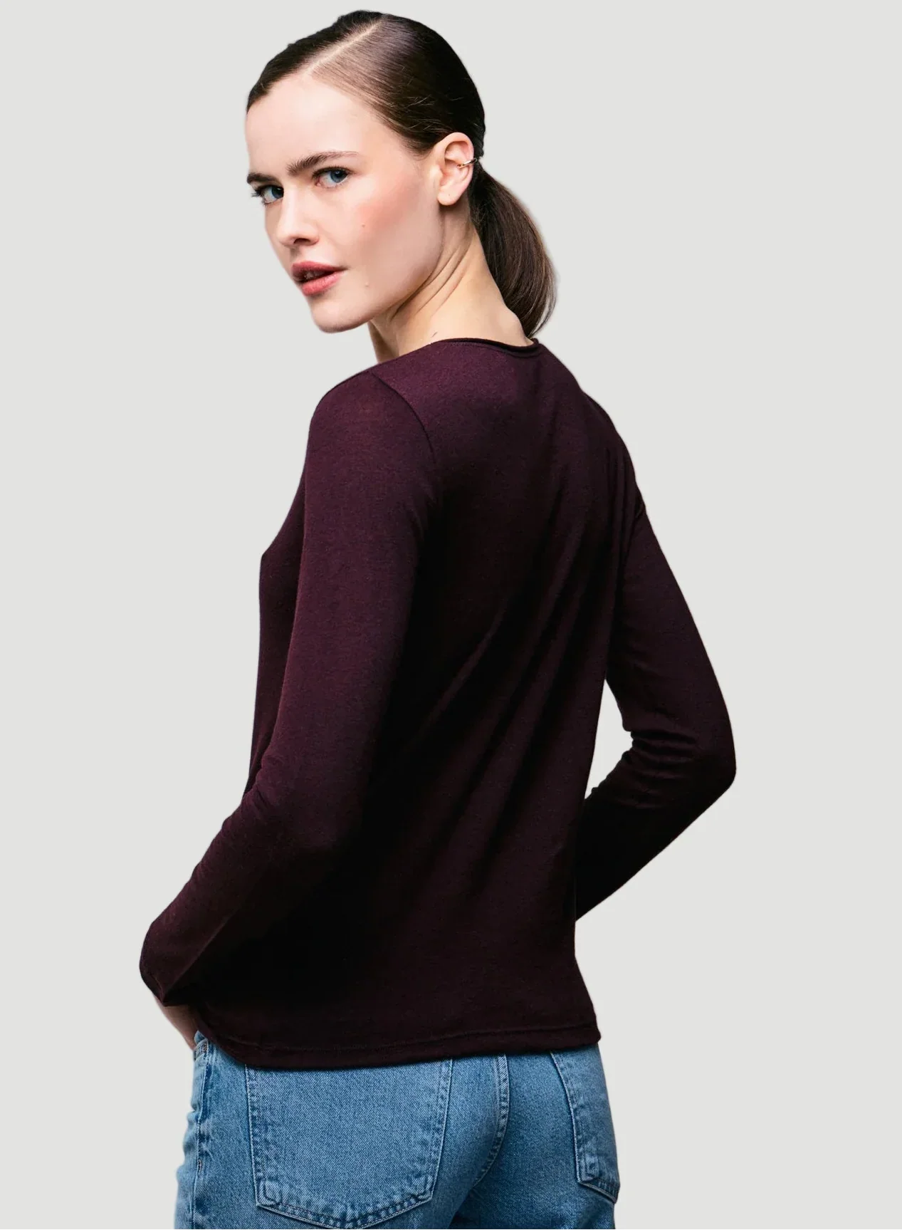 Soft Touch Long Sleeve Crewneck T-Shirt - CREW L/S - Majestic Filatures North America