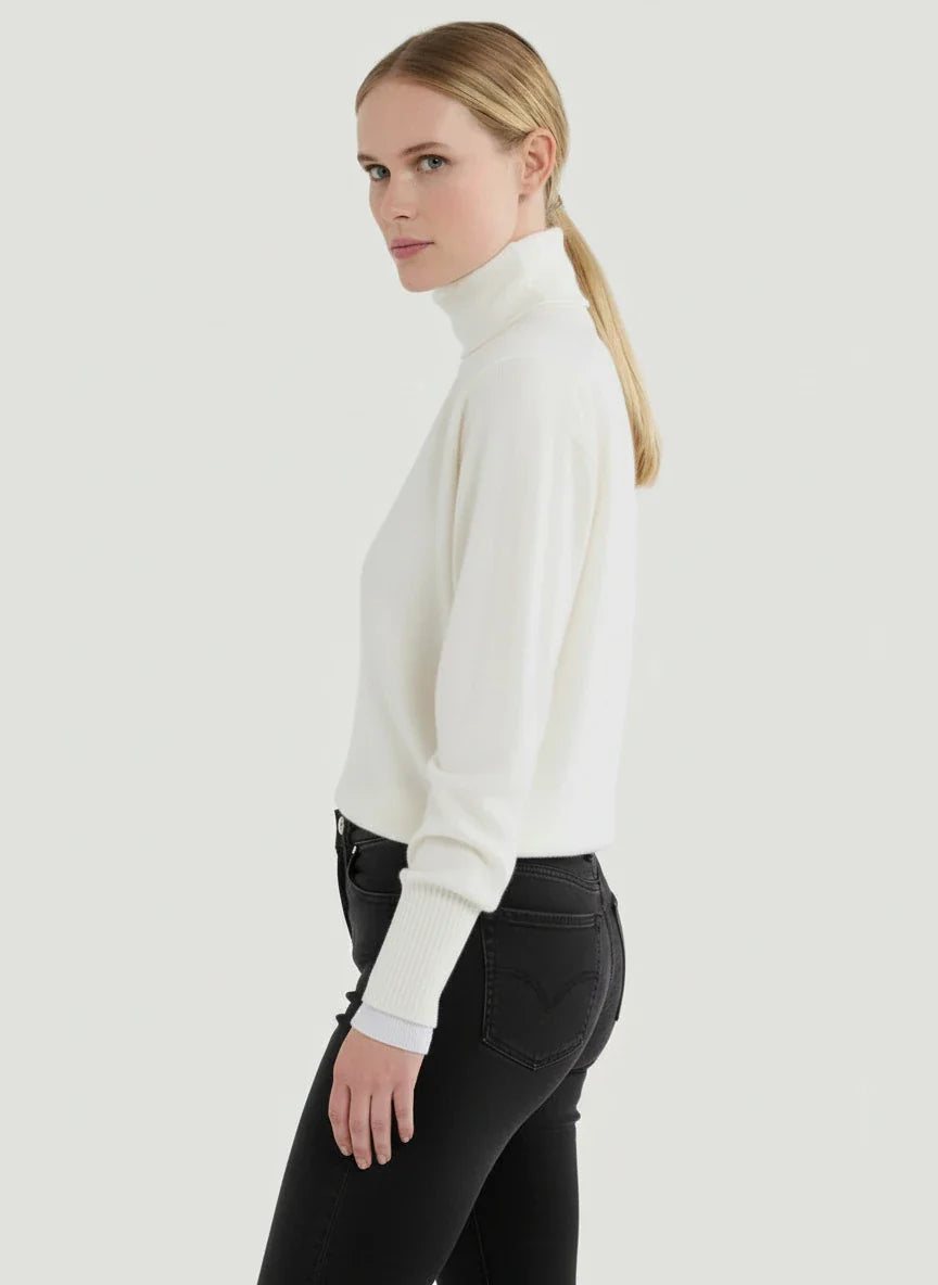Cashmere V-Neck Cardigan - CARDIGAN - Majestic Filatures North America