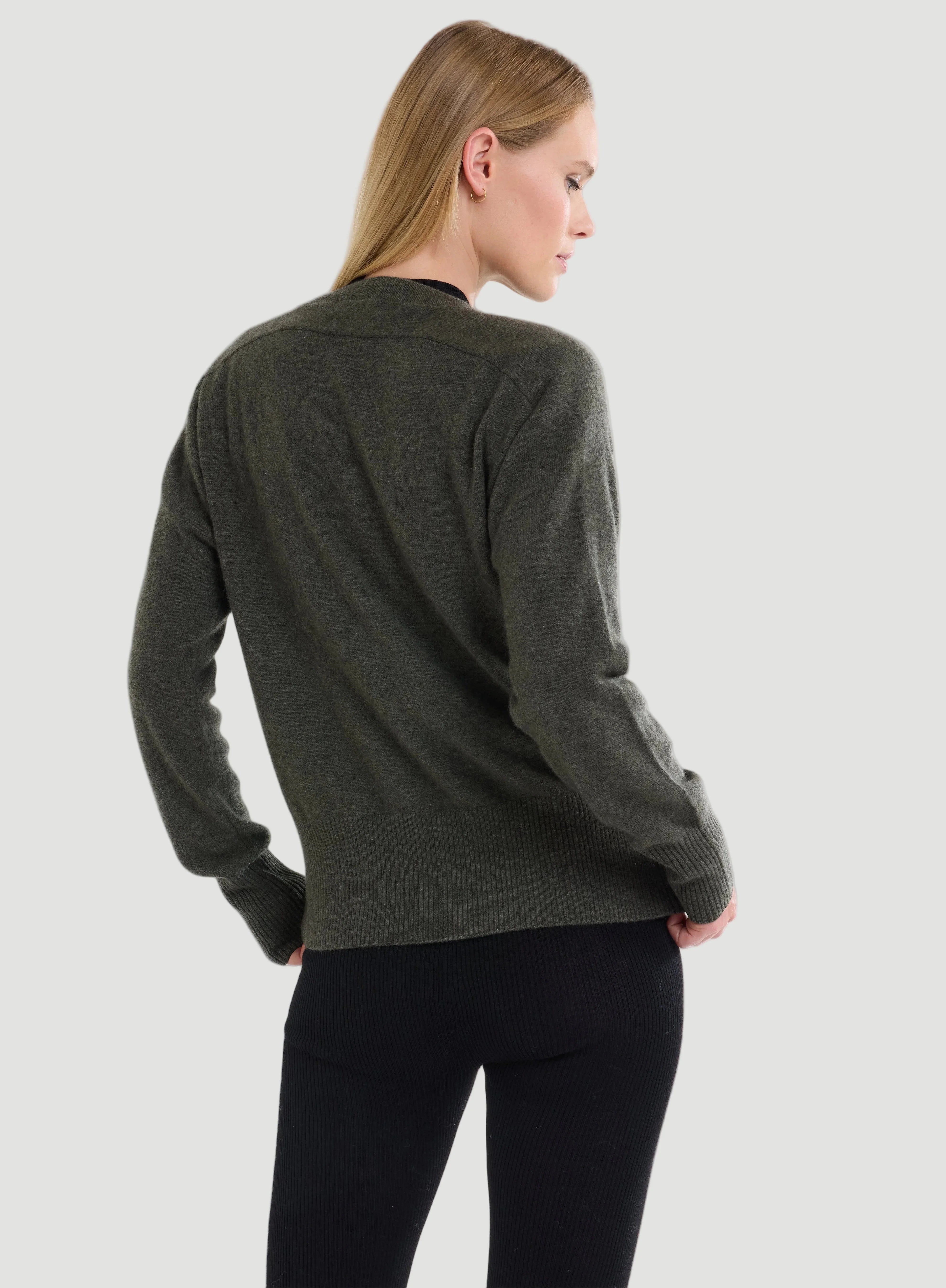 Cashmere V-Neck Cardigan - CARDIGAN - Majestic Filatures North America