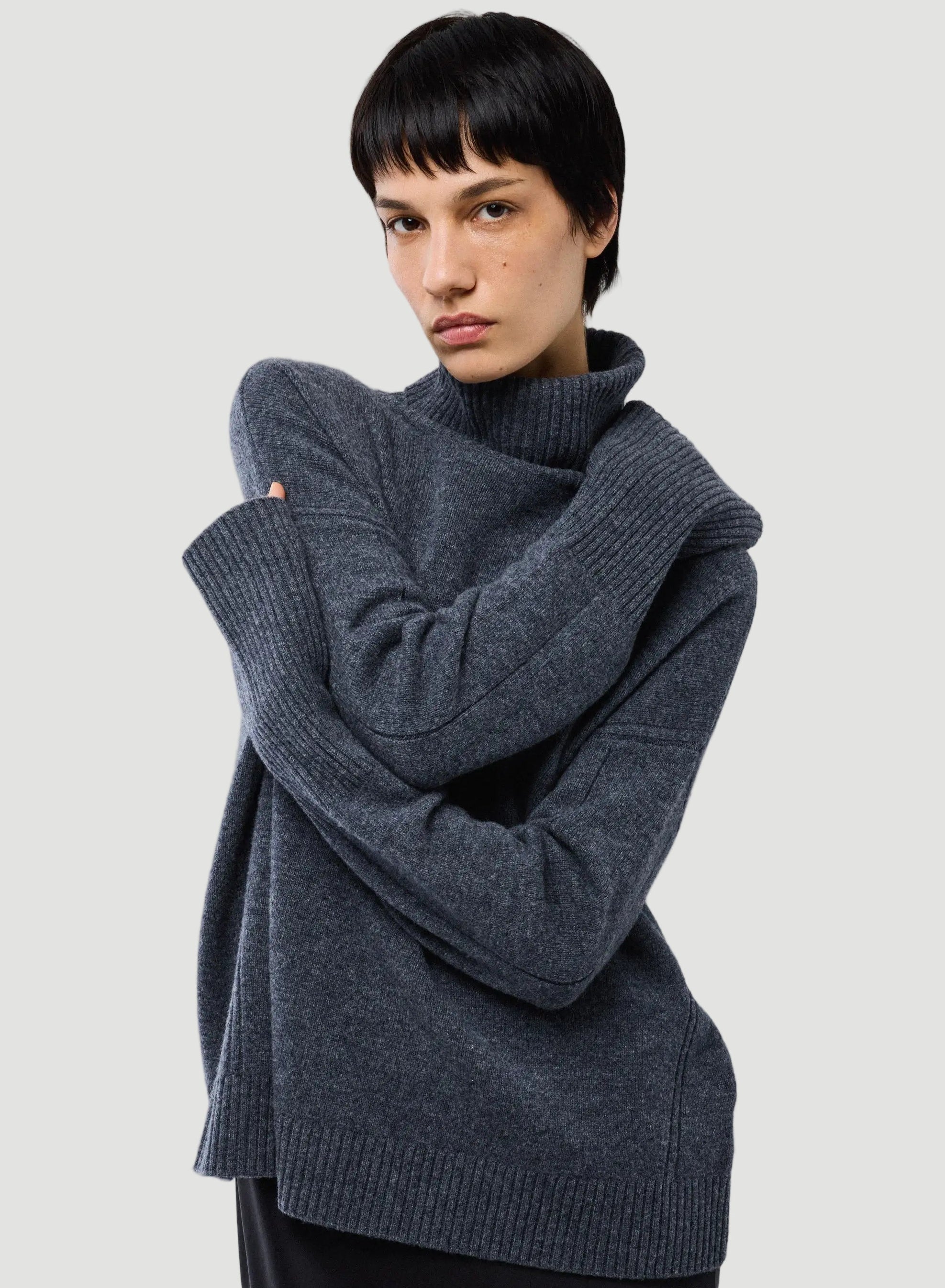 Merino Knit Long Sleeve Turtleneck Sweater - TURTLENECK L/S - Majestic Filatures North America