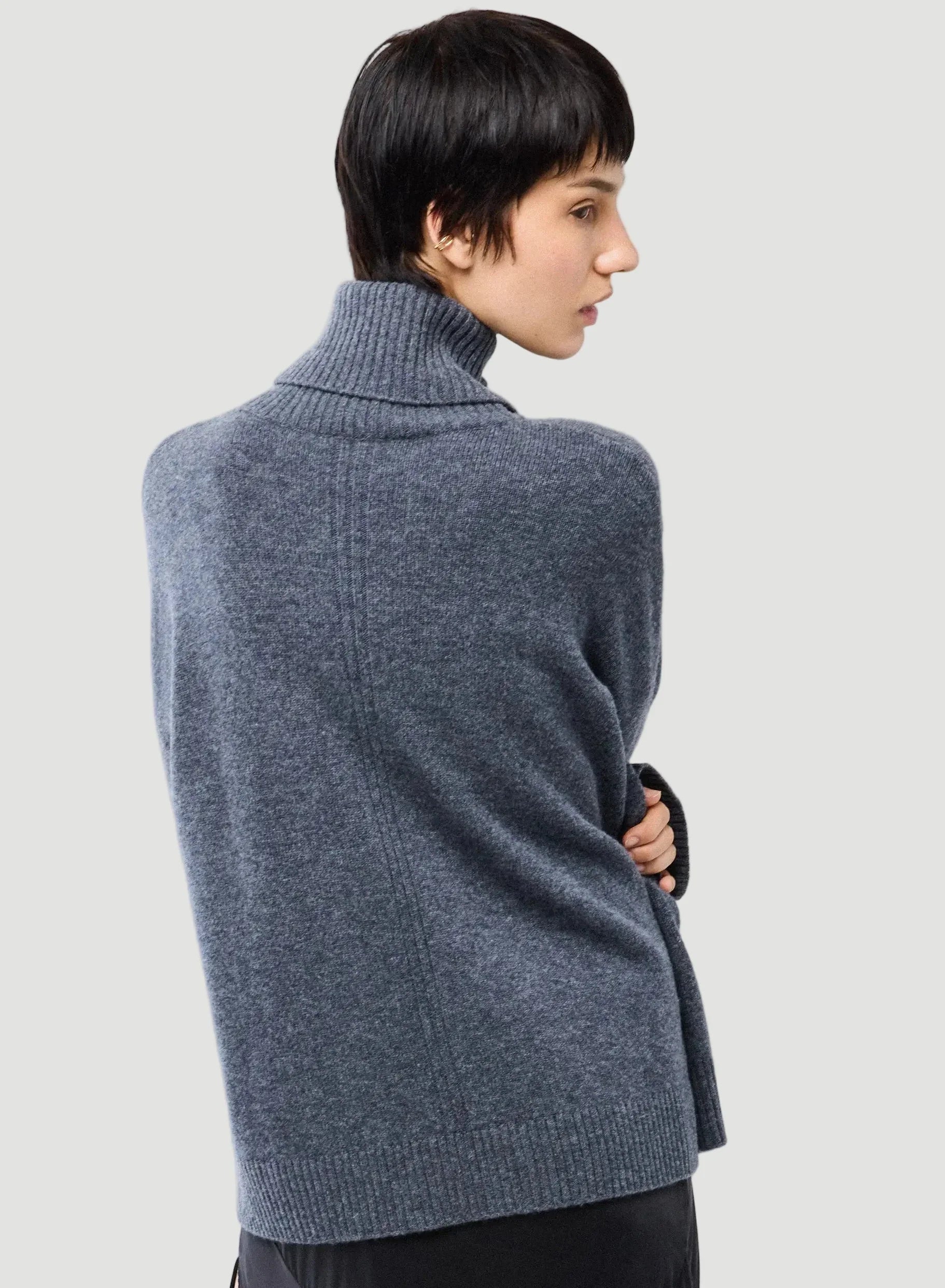 Merino Knit Long Sleeve Turtleneck Sweater - TURTLENECK L/S - Majestic Filatures North America
