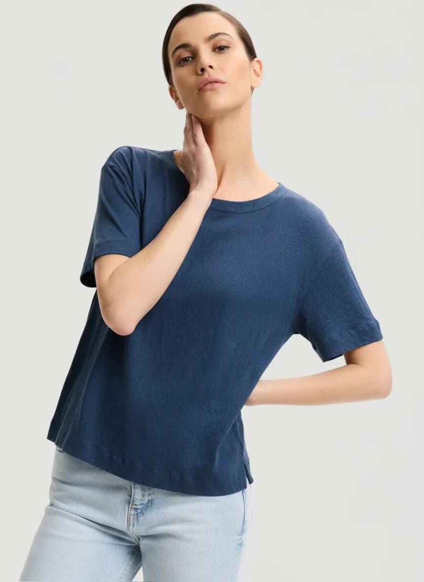 Stretch Linen Elbow Sleeve Semi Relaxed Crewneck T-Shirt - CREW ELBOW SLV - Majestic Filatures North America