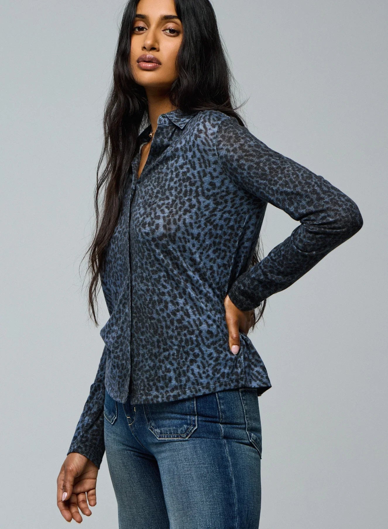 Cotton Cashmere Long Sleeve Leopard Novelty Shirt - SHIRT - Majestic Filatures North America