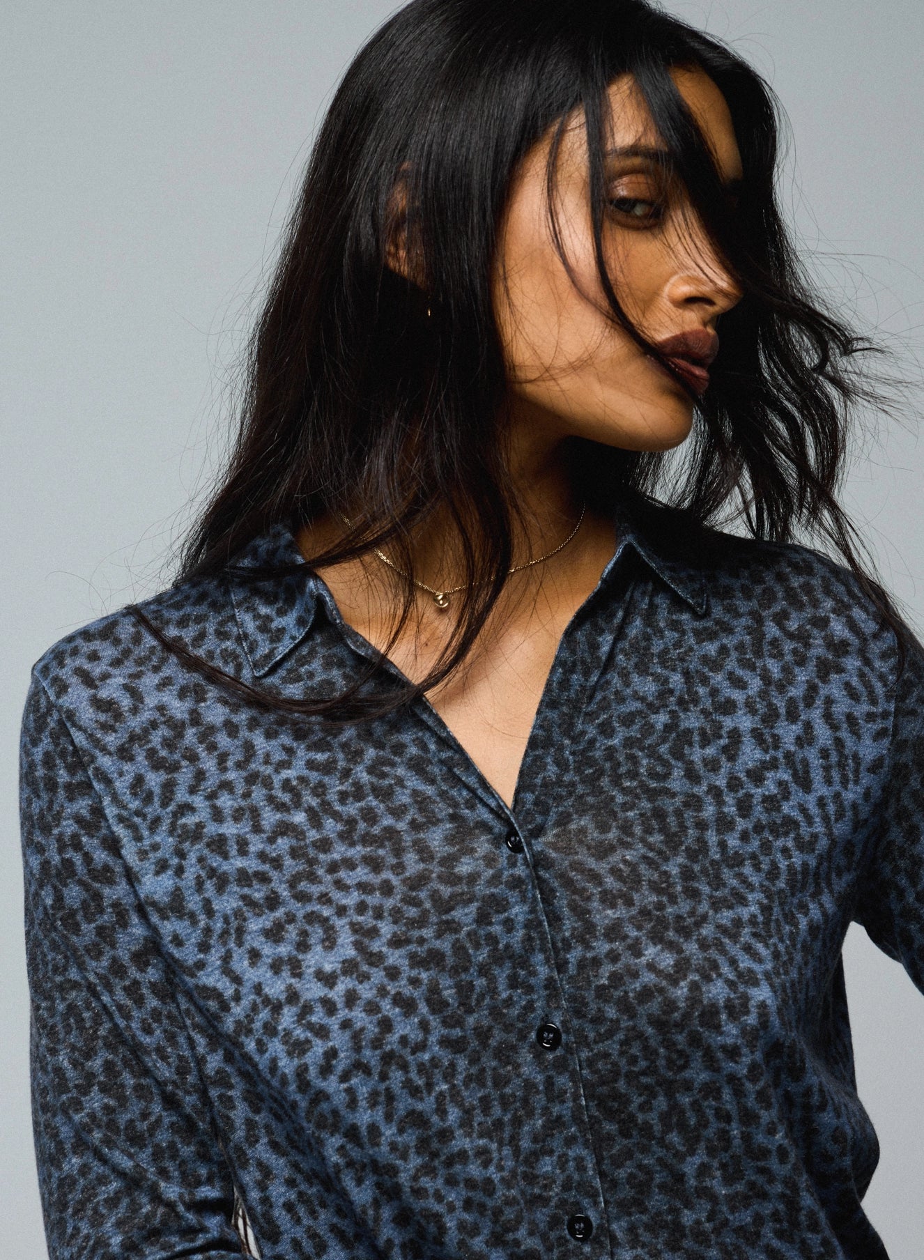 Cotton Cashmere Long Sleeve Leopard Novelty Shirt - SHIRT - Majestic Filatures North America