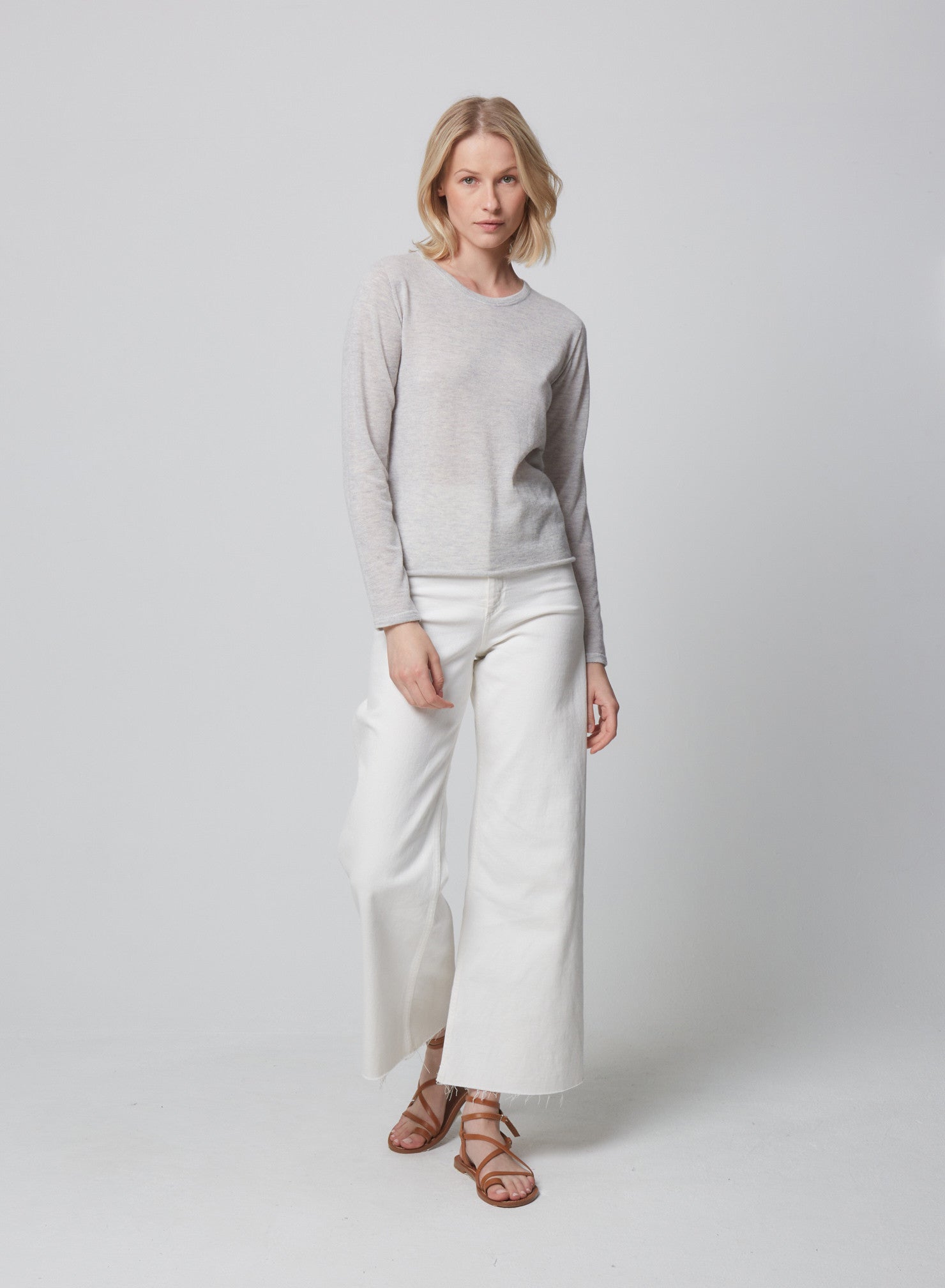 100% Machine Washable Cashmere Long Sleeve Crewneck T-Shirt - CREW L/S - Majestic Filatures North America