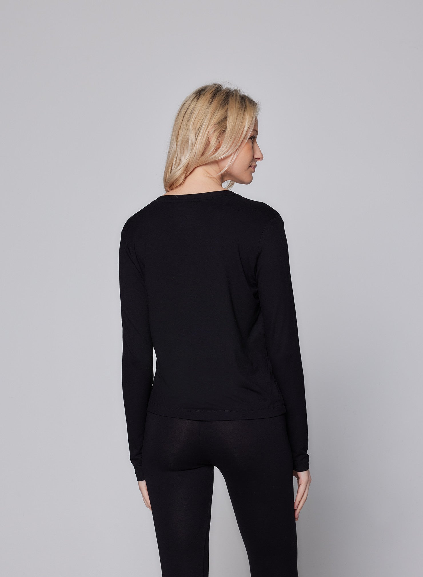 Soft Touch V-Neck Cardigan - CARDIGAN - Majestic Filatures North America