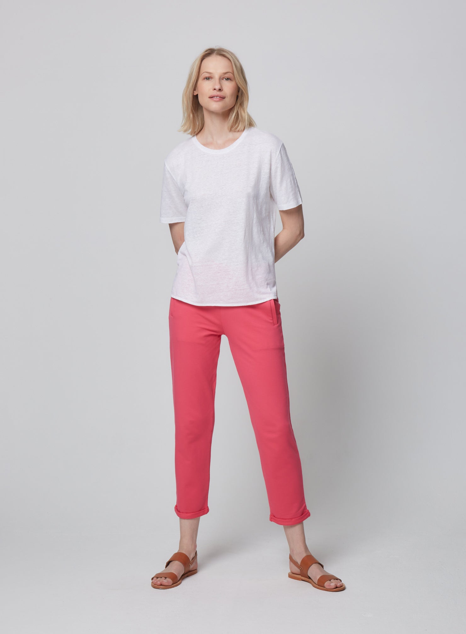 Stretch Linen Relaxed Fit Elbow Sleeve Crewneck T-Shirt - CREW ELBOW SLV - Majestic Filatures North America