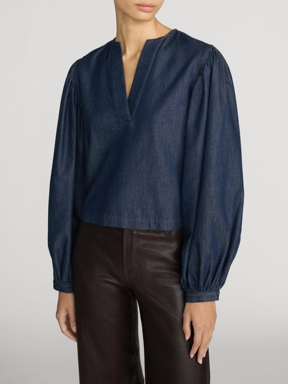 The Off Duty L/S Popover Rinse