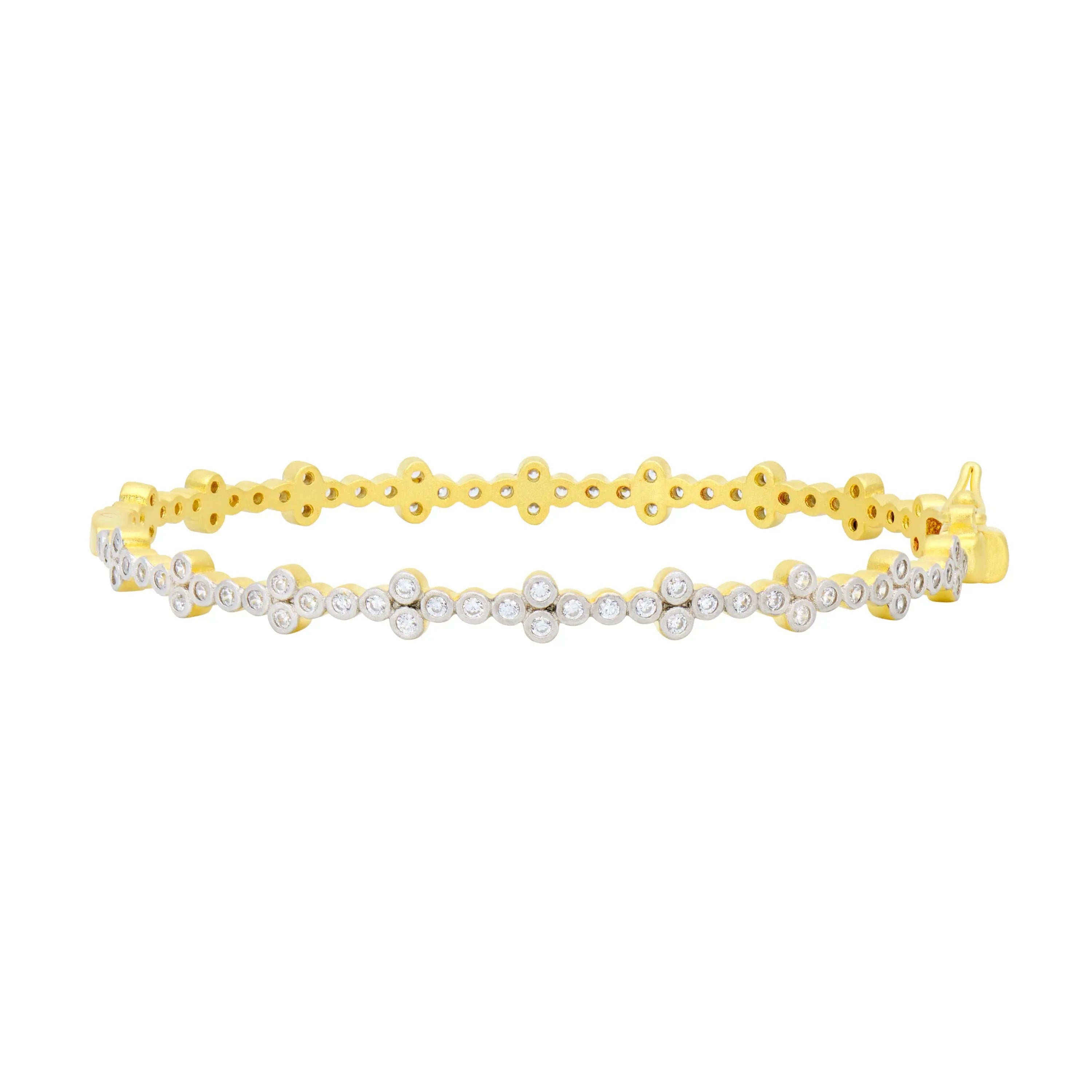  Clover Station Hinge Bangle FR Signature Reimagined BRACELET