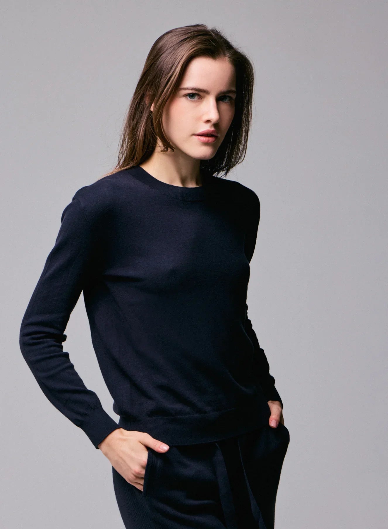 Stretch Organic Cotton Knit Long Sleeve Crewneck - CREW L/S - Majestic Filatures North America