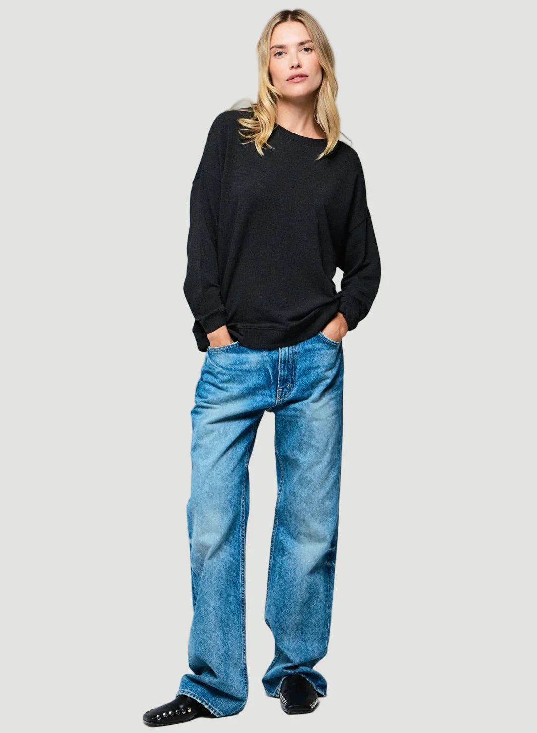 French Terry Semi Relaxed Long Sleeve Crewneck - CREWNECK L/S - Majestic Filatures North America