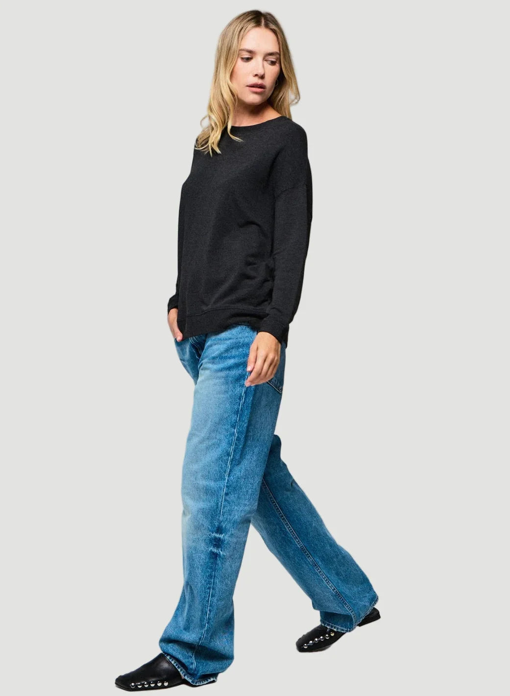French Terry Semi Relaxed Long Sleeve Crewneck - CREWNECK L/S - Majestic Filatures North America
