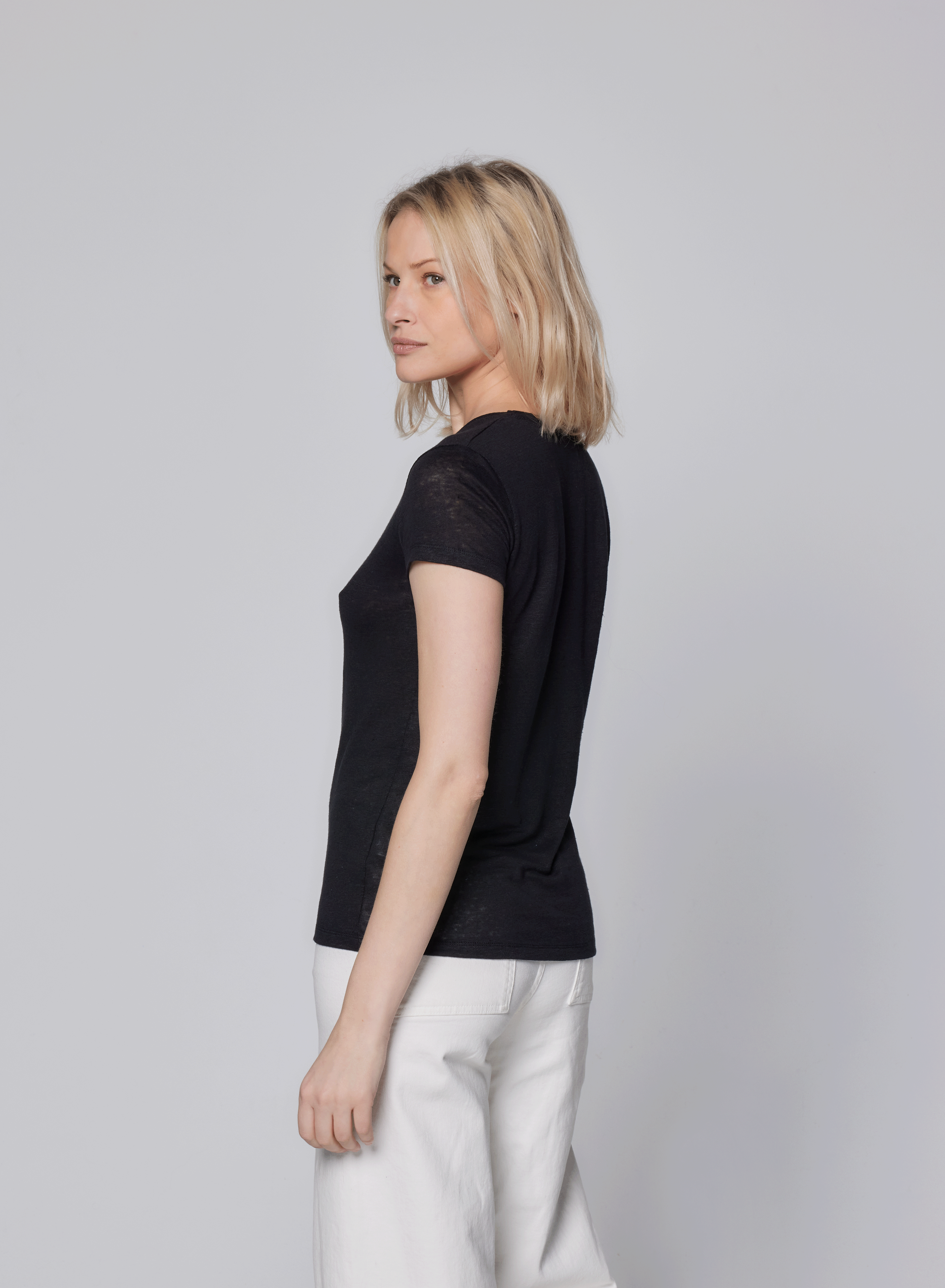 Stretch Linen Short Sleeve Crewneck T-Shirt - CREW S/S - Majestic Filatures North America