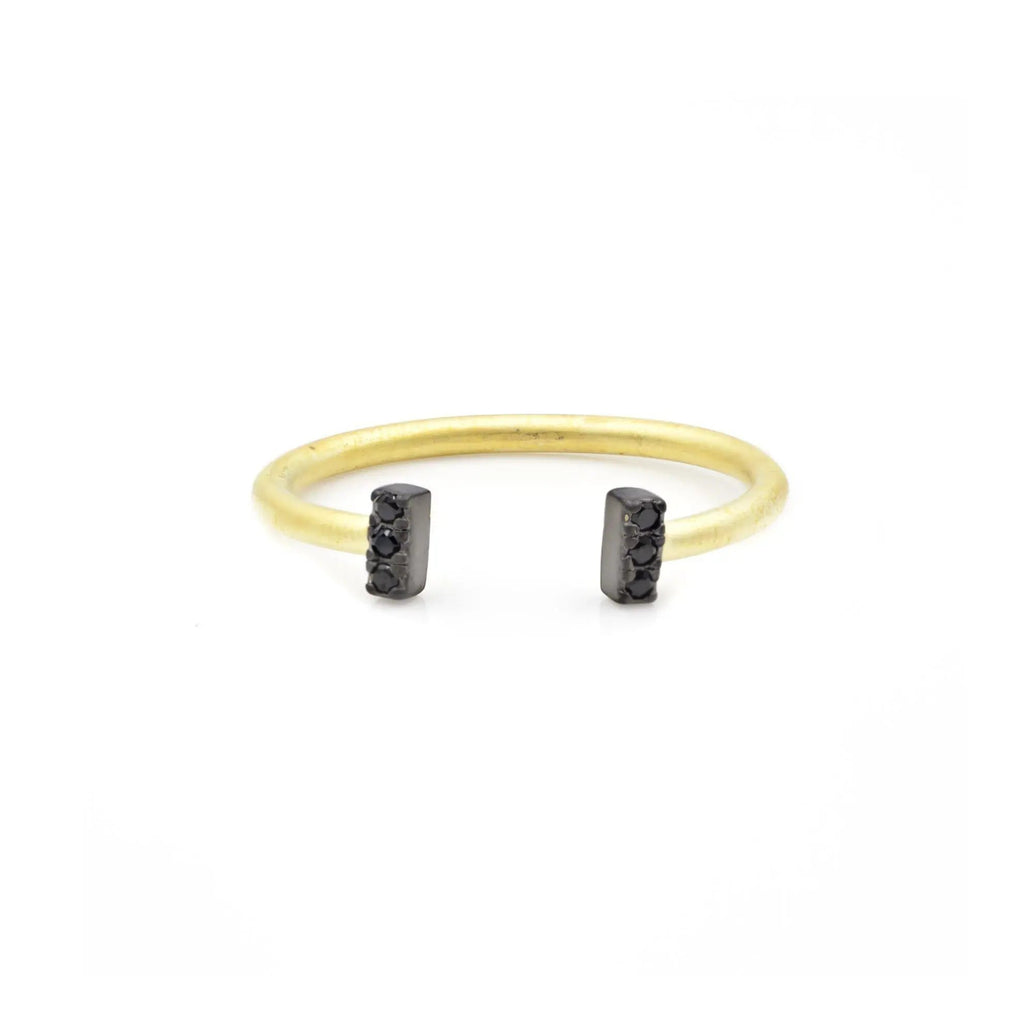 Black Stone Bar Ring - FREIDA ROTHMAN